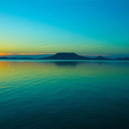 Pearl Home Balatonboglár Εξωτερικό φωτογραφία