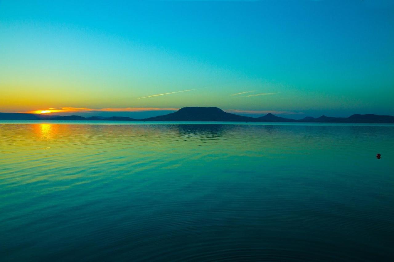 Pearl Home Balatonboglár Εξωτερικό φωτογραφία