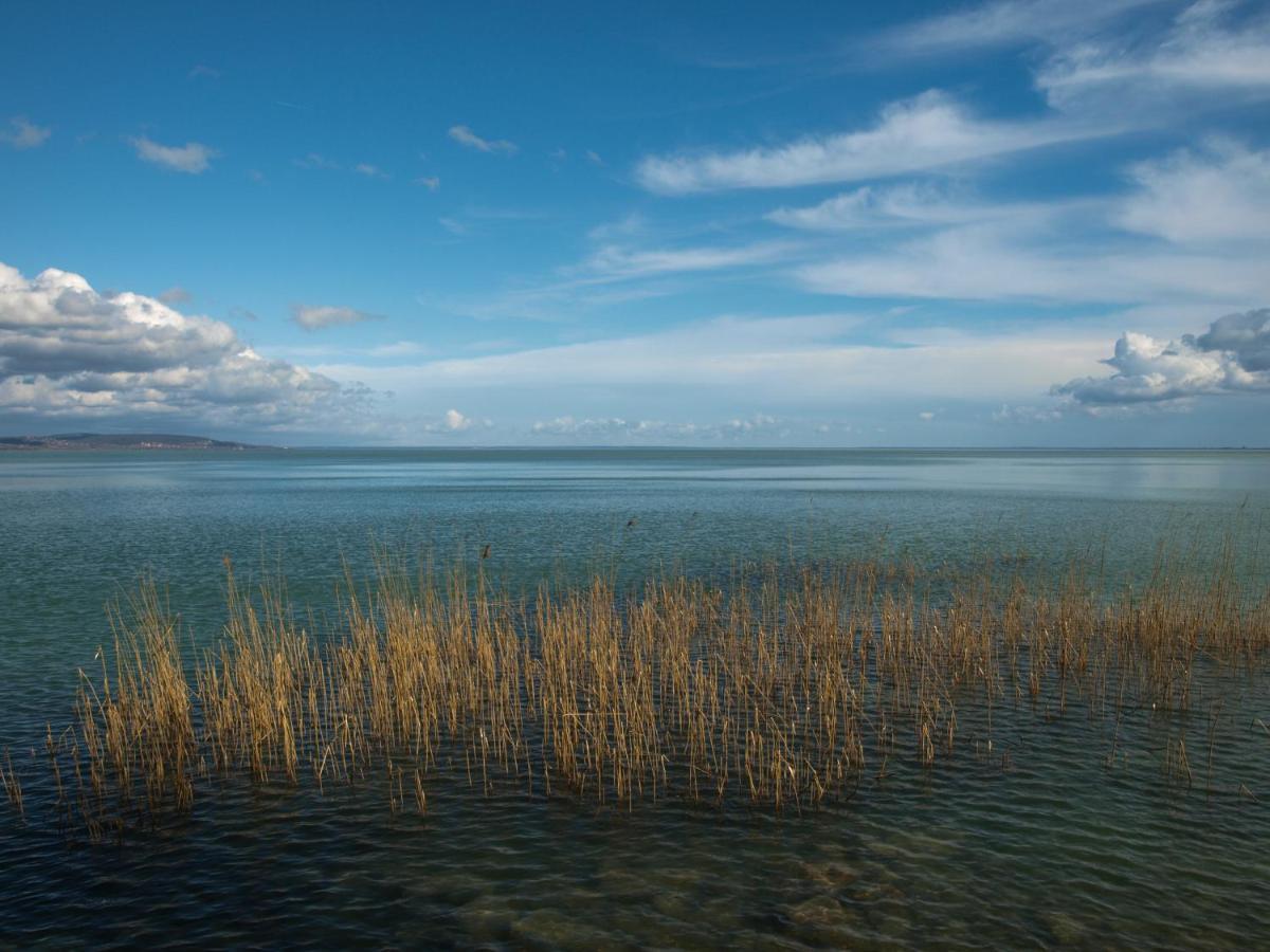 Pearl Home Balatonboglár Εξωτερικό φωτογραφία
